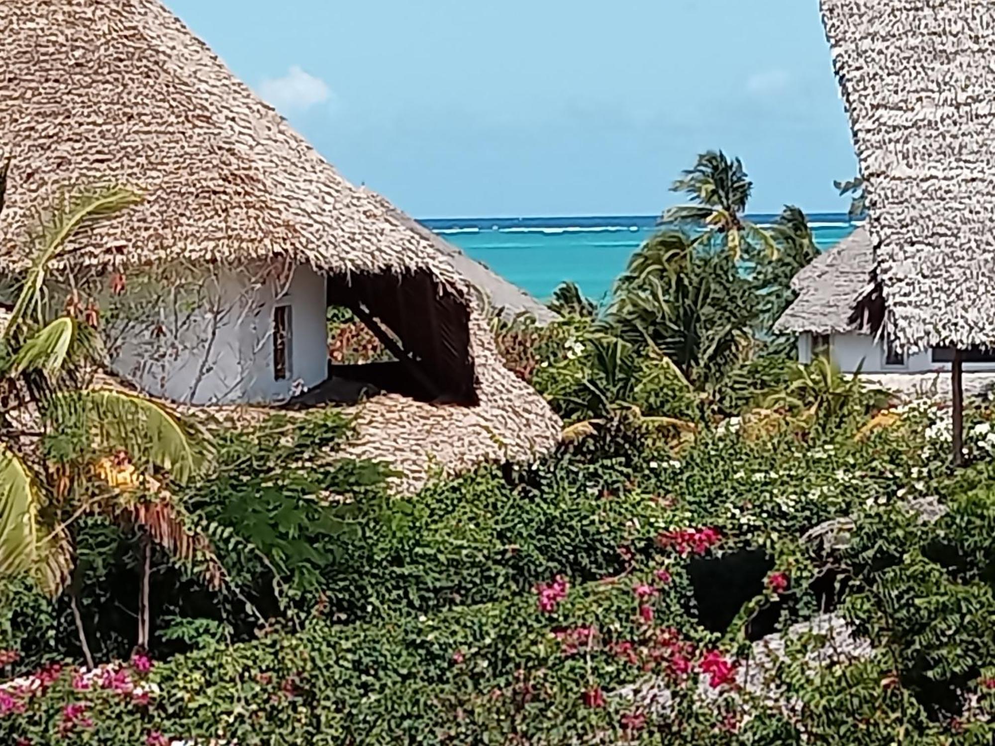 Shira House Bed & Breakfast Watamu Bagian luar foto