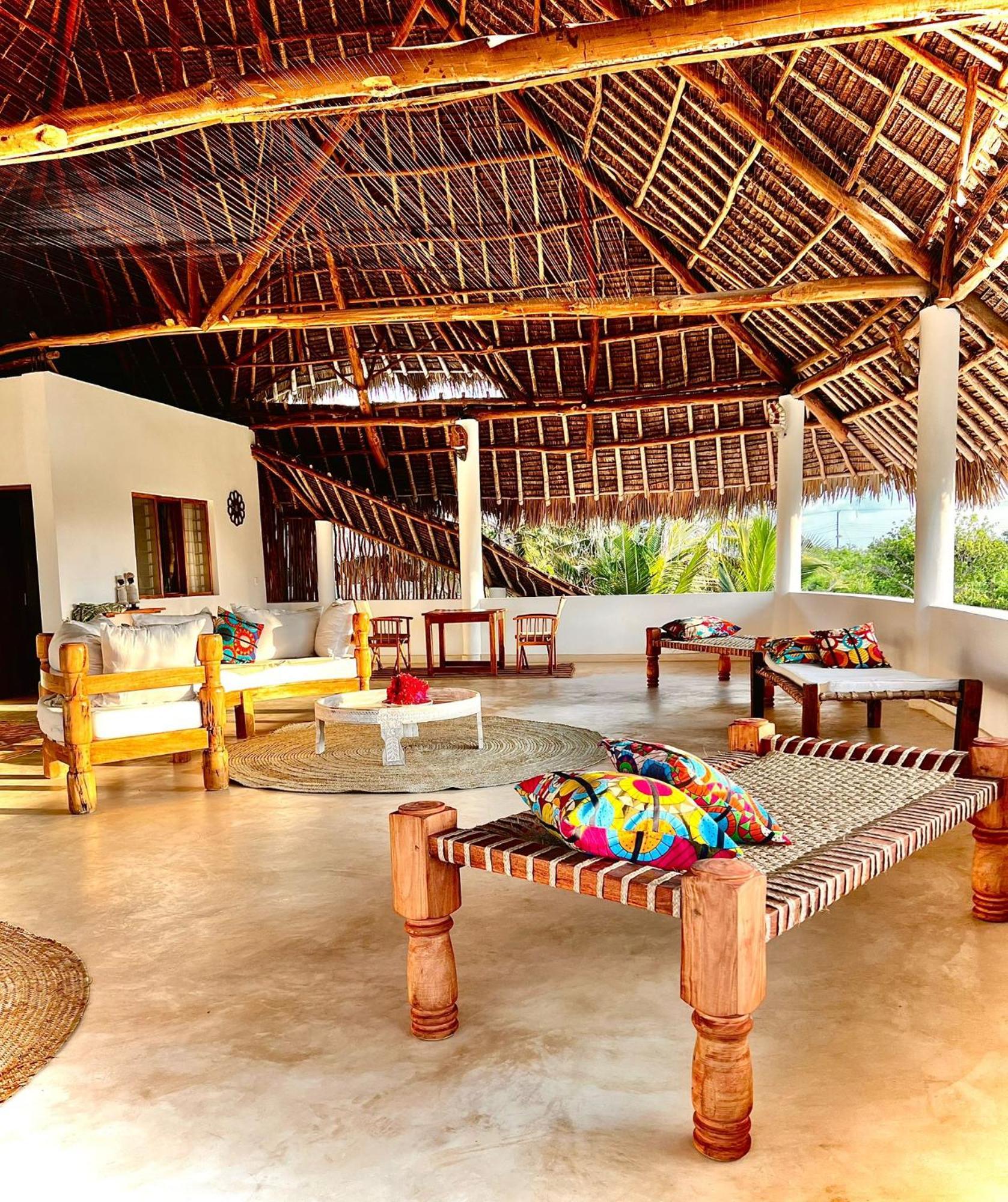 Shira House Bed & Breakfast Watamu Bagian luar foto
