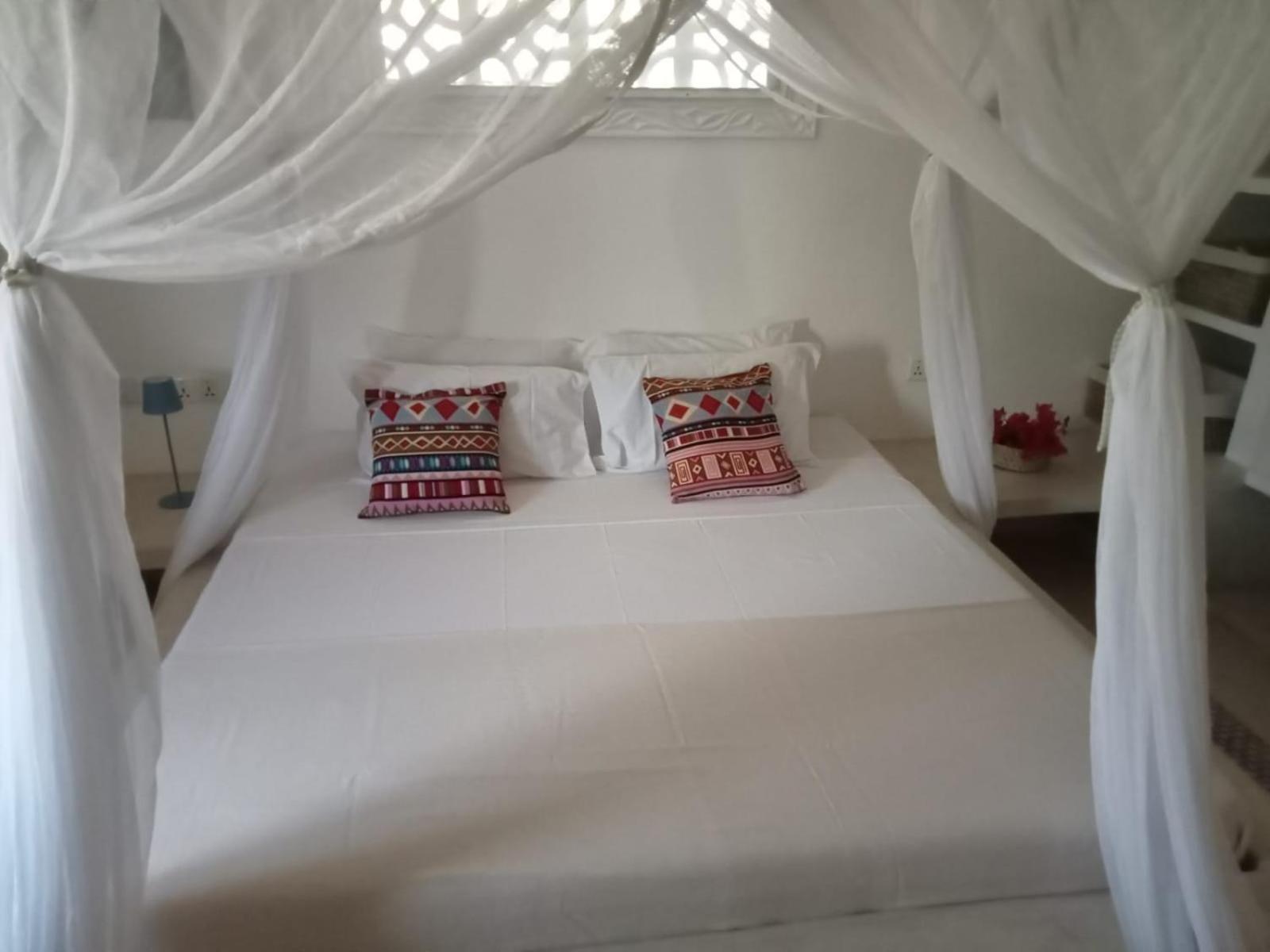 Shira House Bed & Breakfast Watamu Bagian luar foto