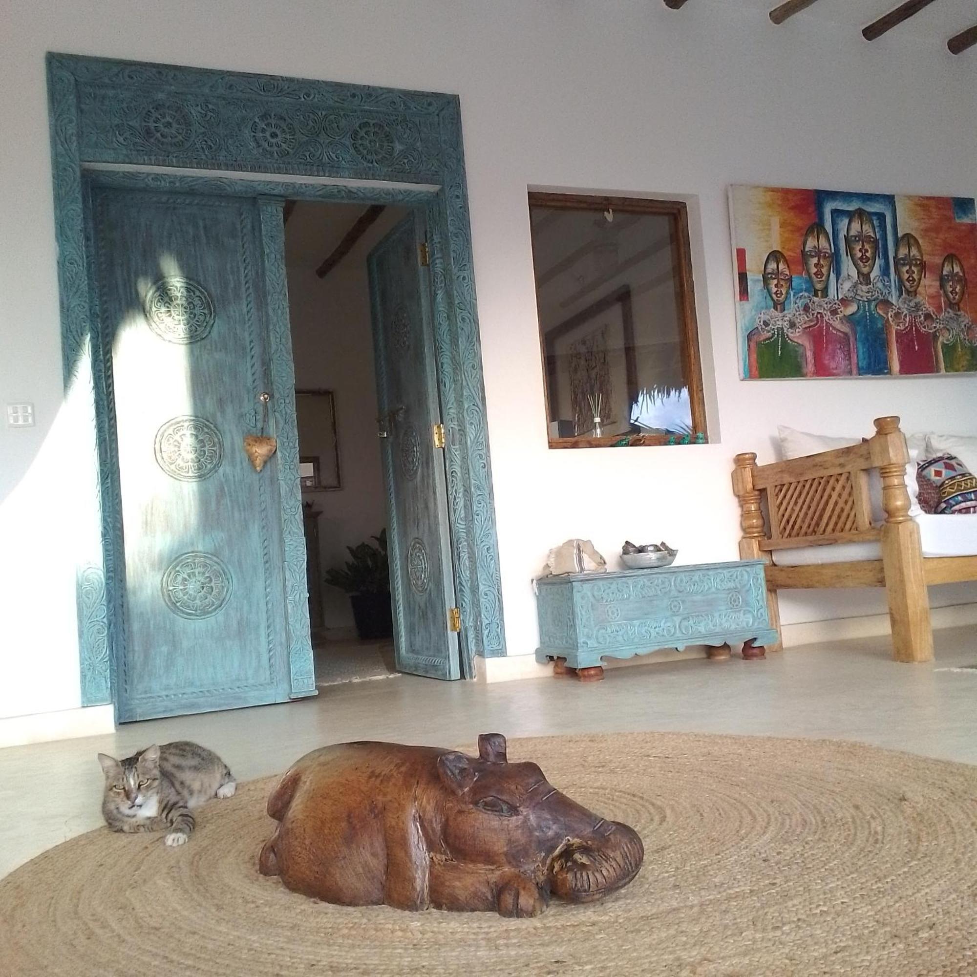 Shira House Bed & Breakfast Watamu Bagian luar foto