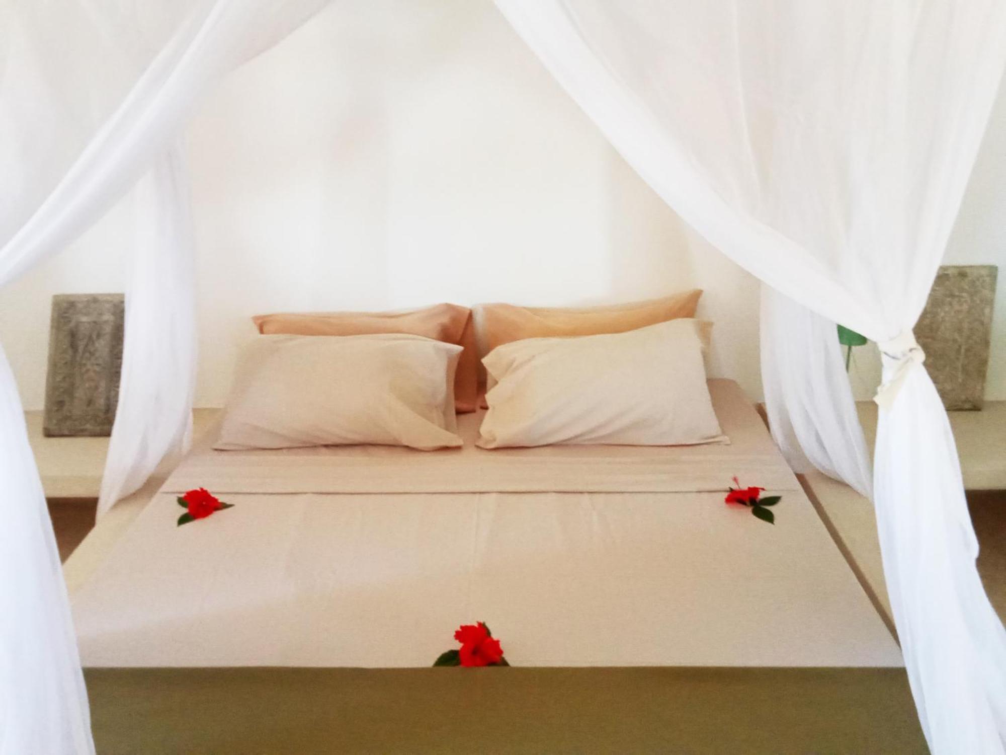 Shira House Bed & Breakfast Watamu Bagian luar foto